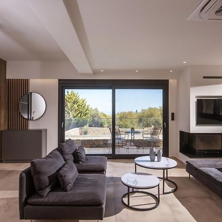 Luxury Villa Marelina 헐소니소스 외부 사진